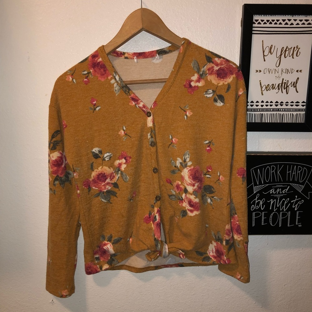 Girls floral top